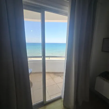 Lazuli Sea View Beachfront- Ap 61