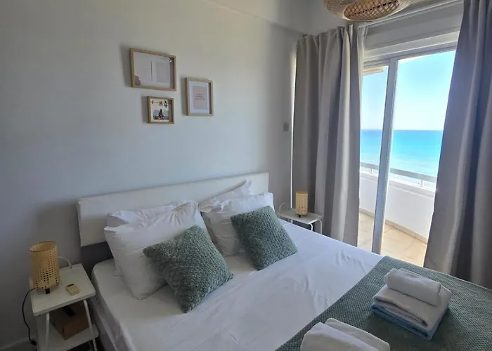 Lazuli Sea View Beachfront- Ap 61 Appartement Larnaca