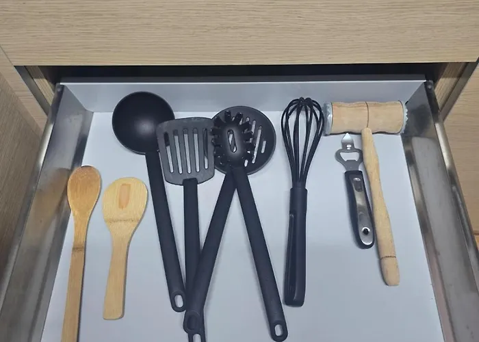 Lazuli Sea View Beachfront- Ap 61 *