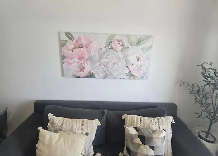 Lazuli Sea View Beachfront- Ap 61